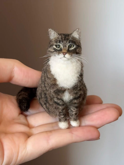 ⏰Last Batch Selling Fast!🐱💞Mini Felted Wool Cat – Handmade Desk Companions